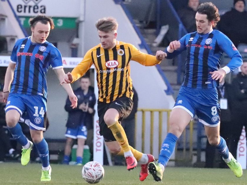 Boston United vs Rochdale