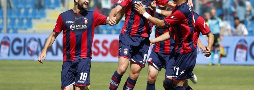 Cosenza Calcio vs Crotone